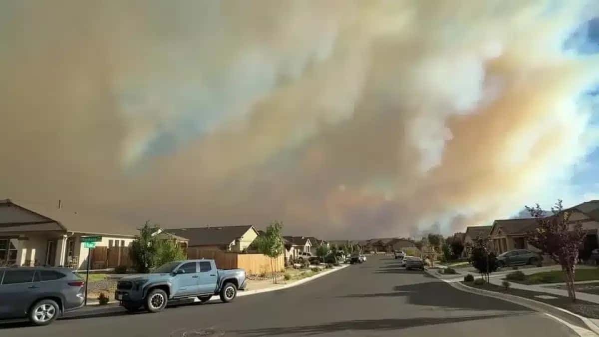 Incêndio em Nevada, nos EUA, leva governador a declarar emergência