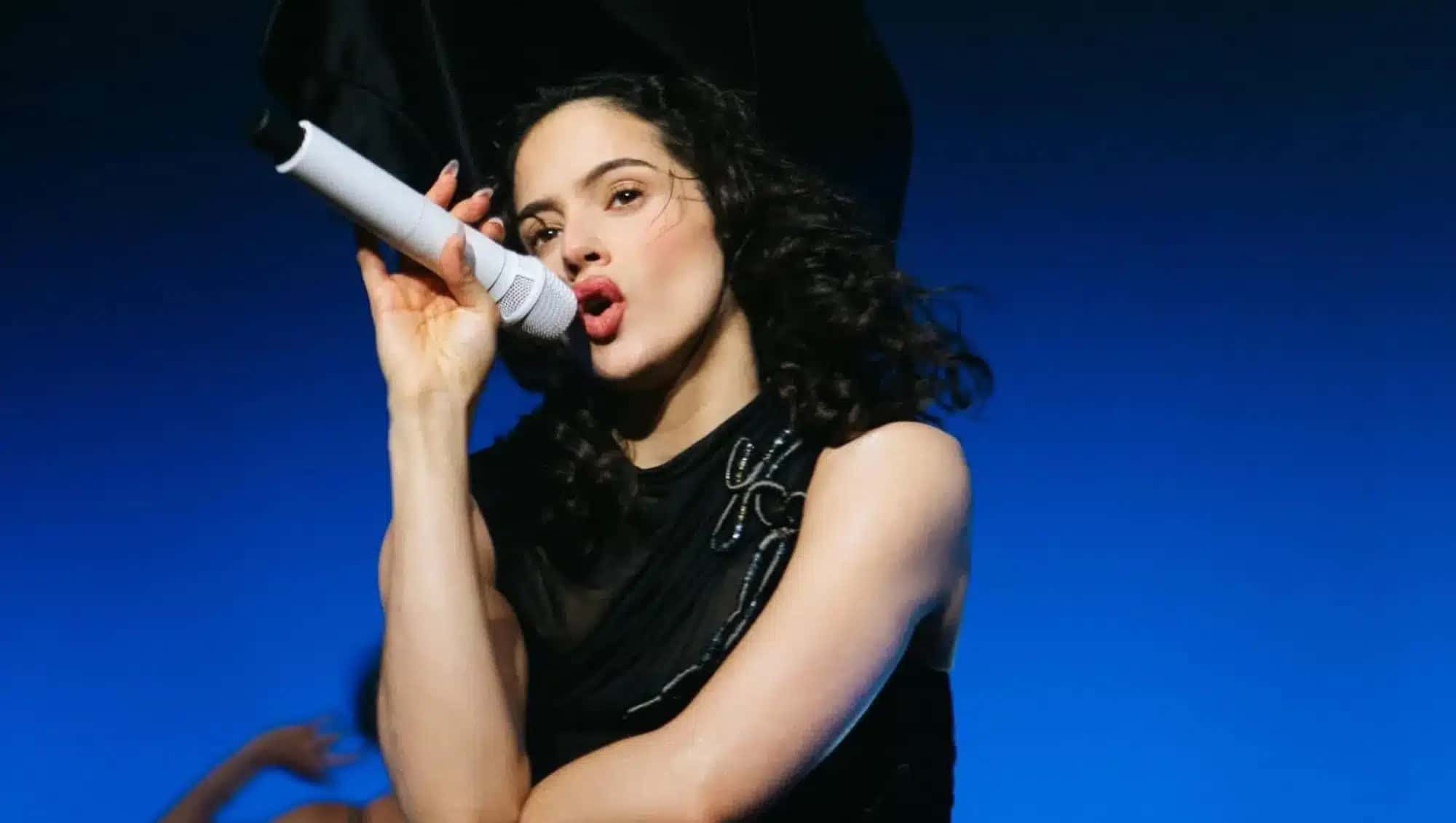 Cantora espanhola Rosalía se apresenta no Rio nos dias 10 e 11 de agosto