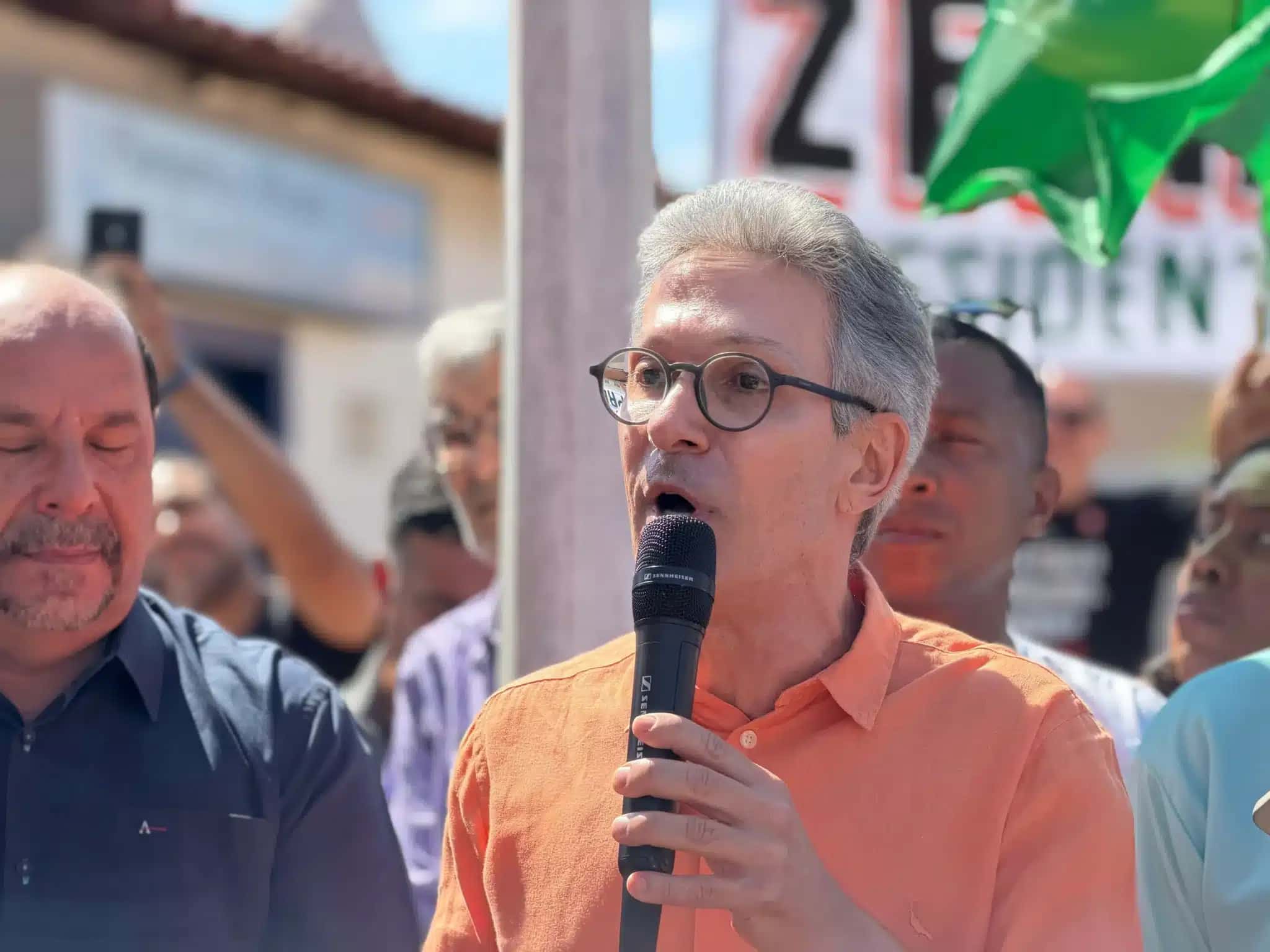 Romeu Zema em Minas Gerais, durante ato inaugural de campanha