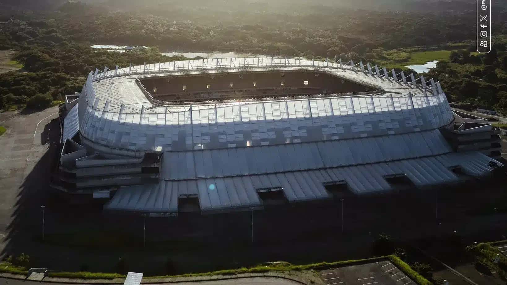 Arena de Pernambuco antes de Retrô x Fortaleza pela Copa do Brasil