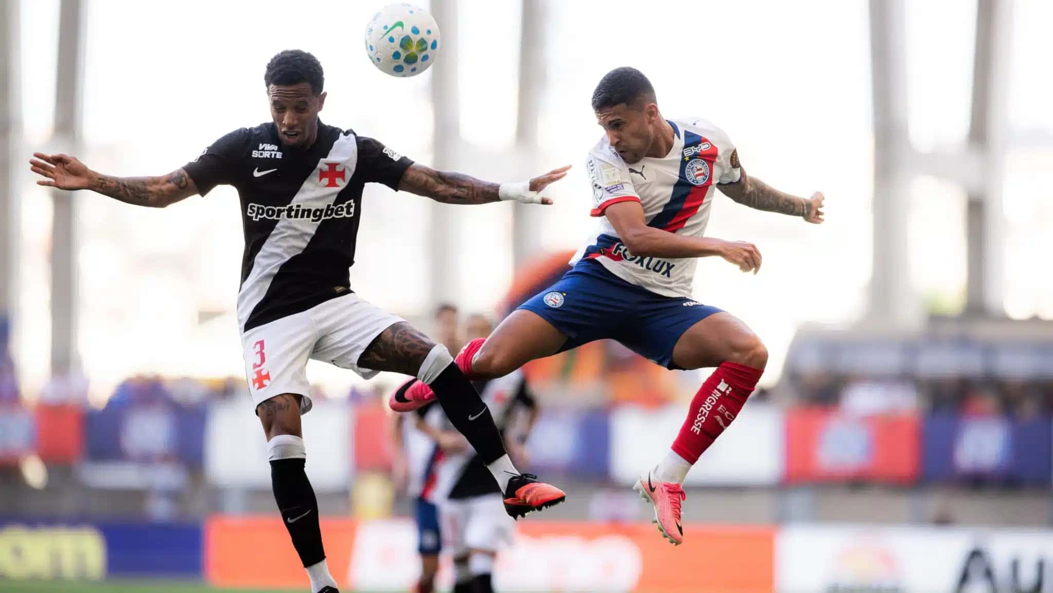 Lance de Bahia x Vasco pelo Brasileirão