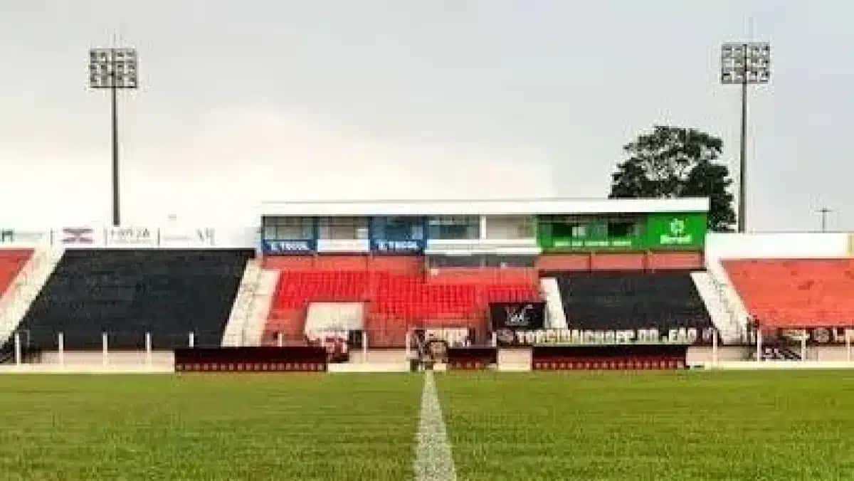 Estádio Pedro Marin Berbel, em Birigui