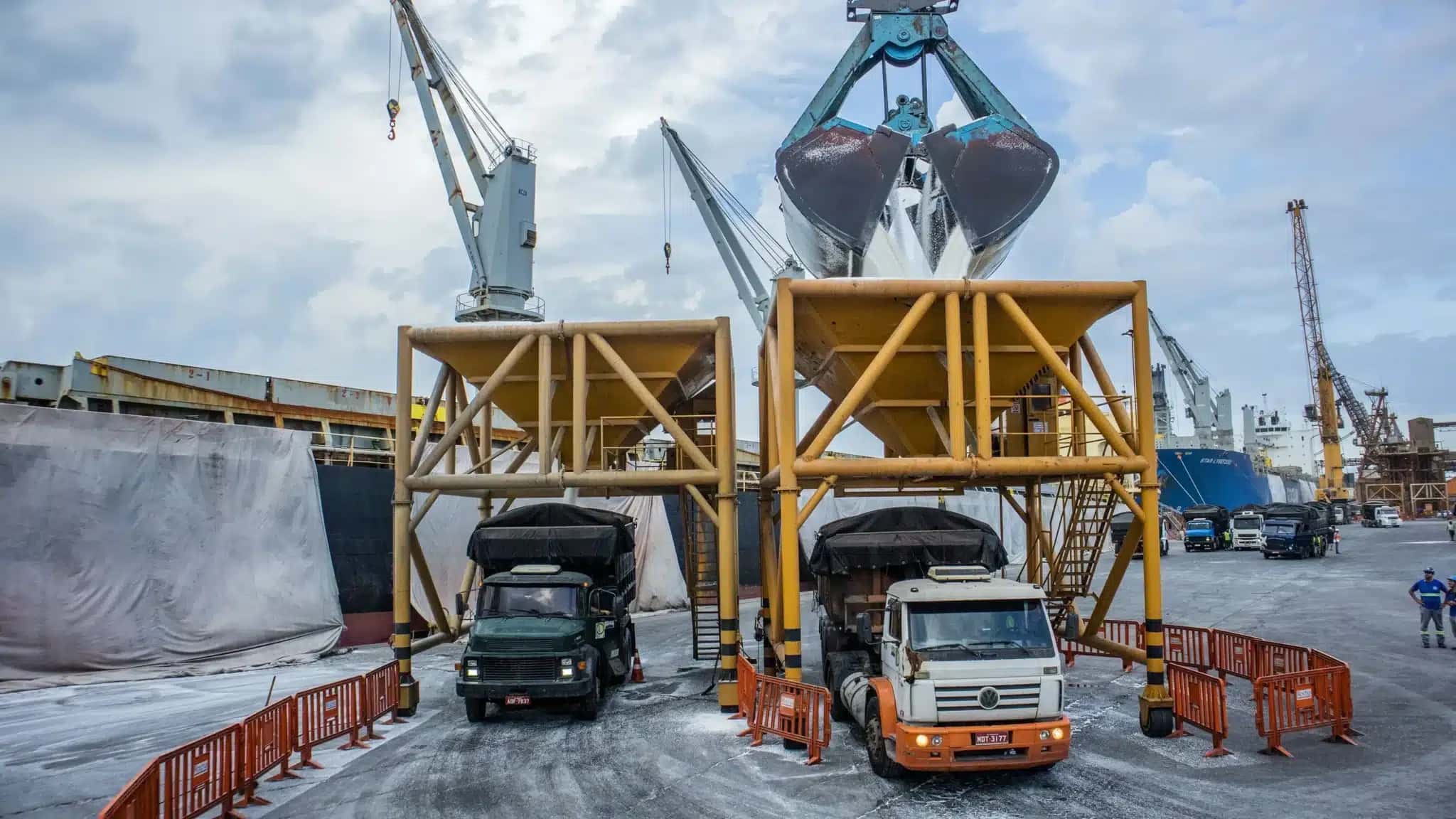 Movimentação de cargas de fertilizantes à base de nitrogênio no Brasil