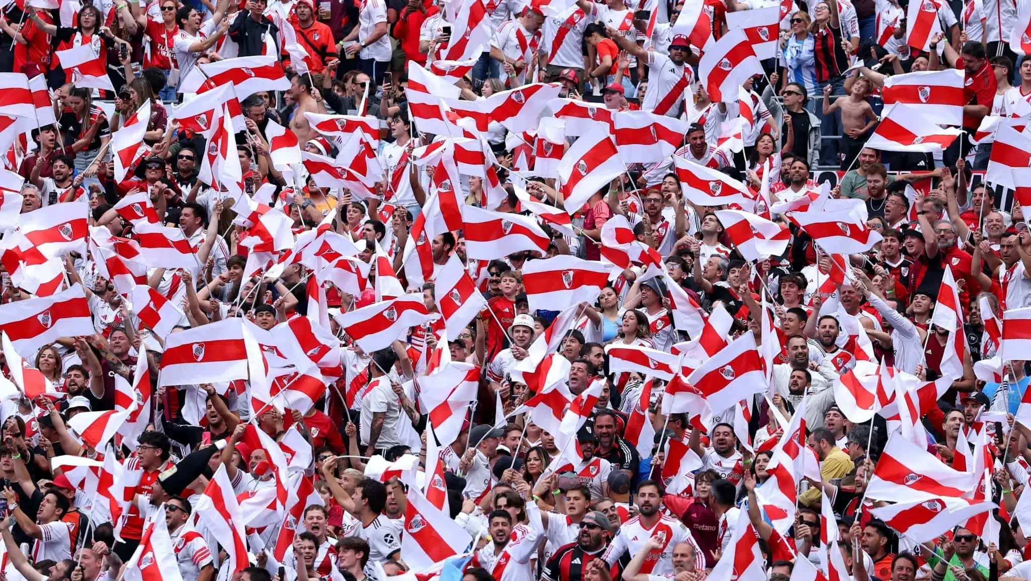 Torcedores do River Plate durante o jogo contra a Inter de Milão, em Seattle
