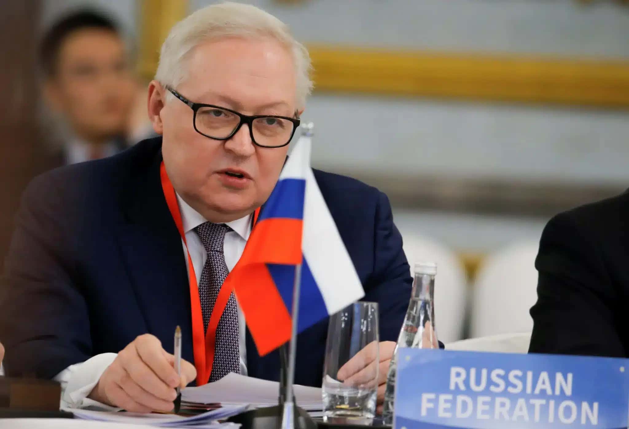 Vice-ministro das Relações Exteriores da Rússia, Sergey Ryabkov, durante conferência em Pequim