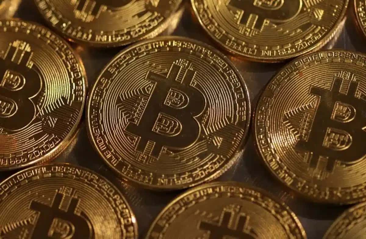Representação da criptomoeda Bitcoin