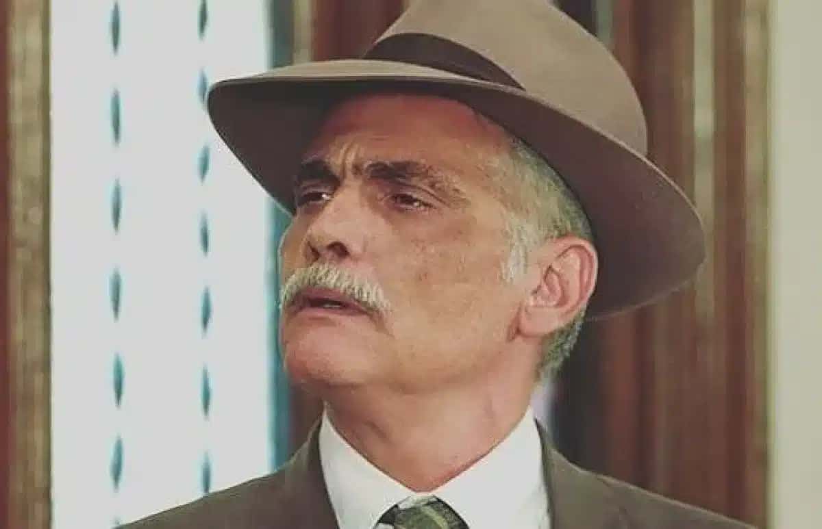 Tarcísio Filho faz 62 anos quatro dias após morte da mãe, Glória Menezes