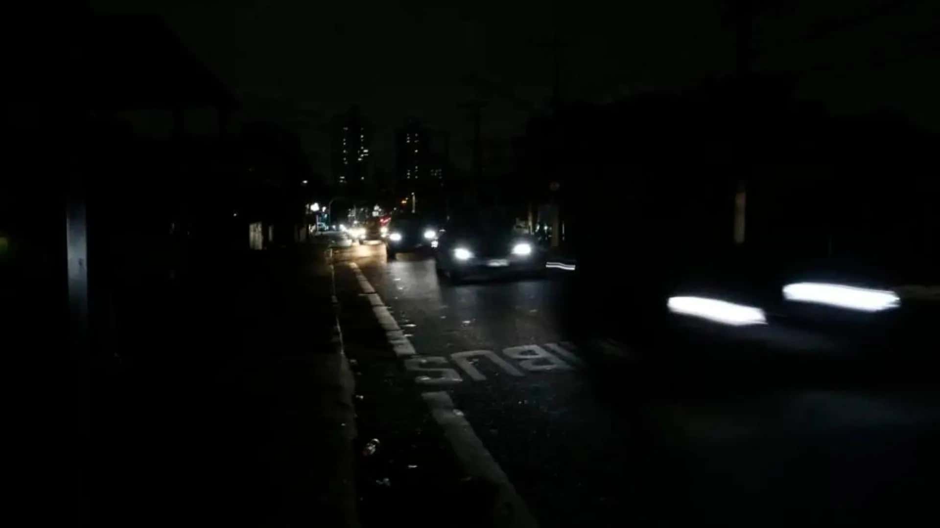 Defensoria Pública de São Paulo afirma que ciclone tropical que passou pela cidade em dezembro de 2025 não justifica atraso para a retomada da energia para a população