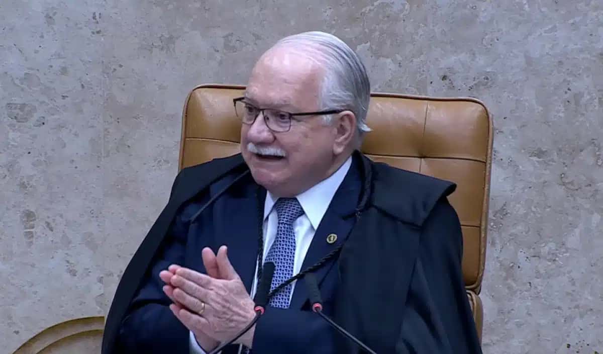 Presidente do Supremo Tribunal Federal, Edson Fachin em Sessão Extraordinária