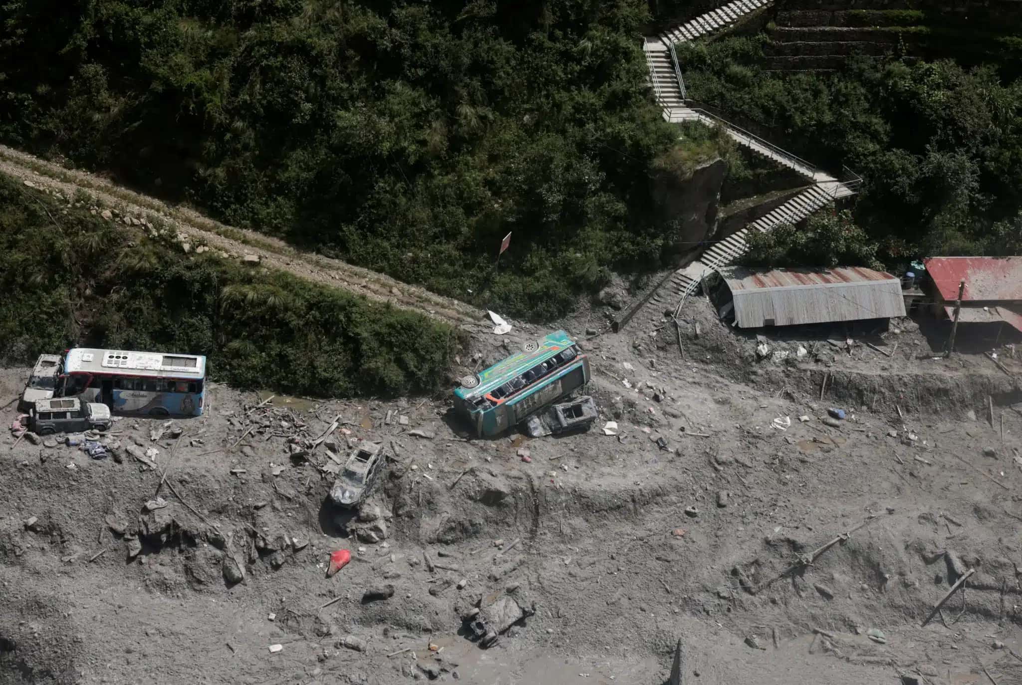 Consequências das enchentes no Nepal 3 de setembro de 2026 REUTERS/Navesh Chitrakar