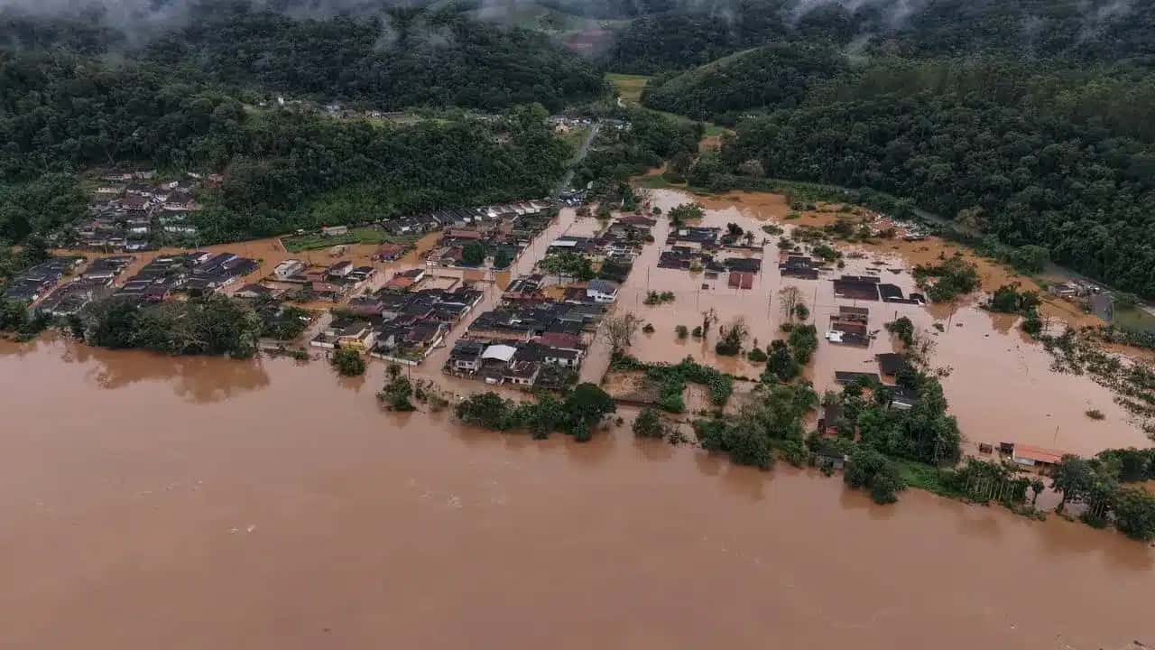 Imagens aéreas da cidade de Eldorado