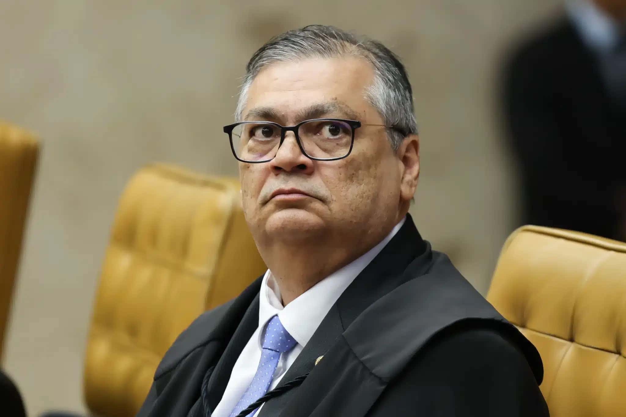 Ministro Flávio Dino em sessão plenária do STF