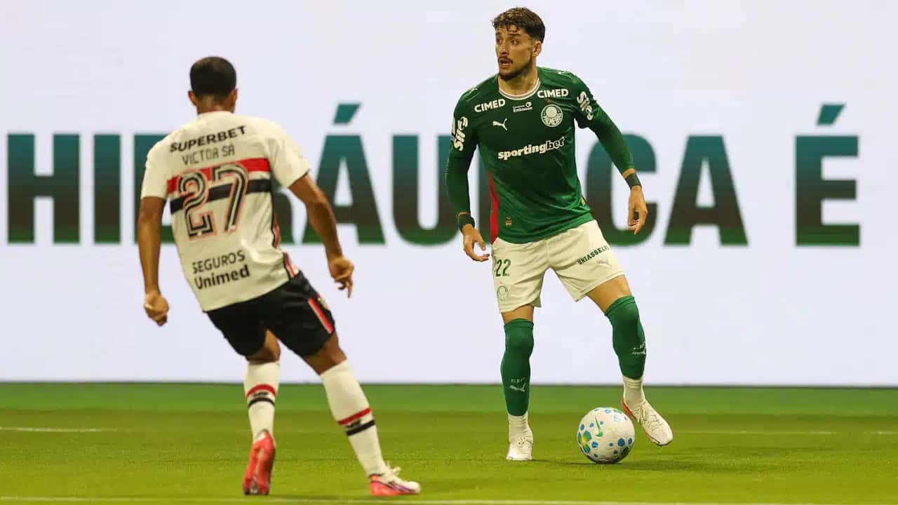 Piquerez em partida contra o São Paulo