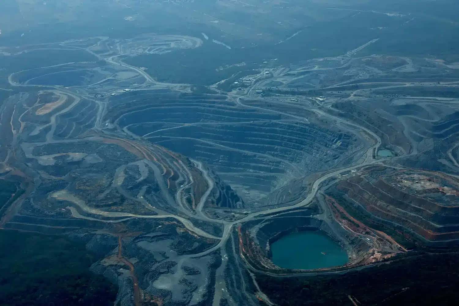 Mina de cobre do Sossego, operada pela mineradora brasileira Vale, vista de um avião em Canaá dos Carajás 11 de setembro de 2025 REUTERS/Amanda Perobelli