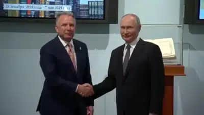 Witkoff se reúne com Putin e EUA retomam diálogo trilateral com Rússia e Ucrânia pelo fim da guerra