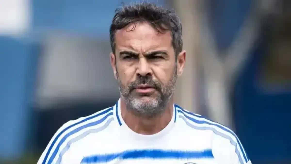 Artur Jorge, técnico do Cruzeiro, falou sobre as eliminações.