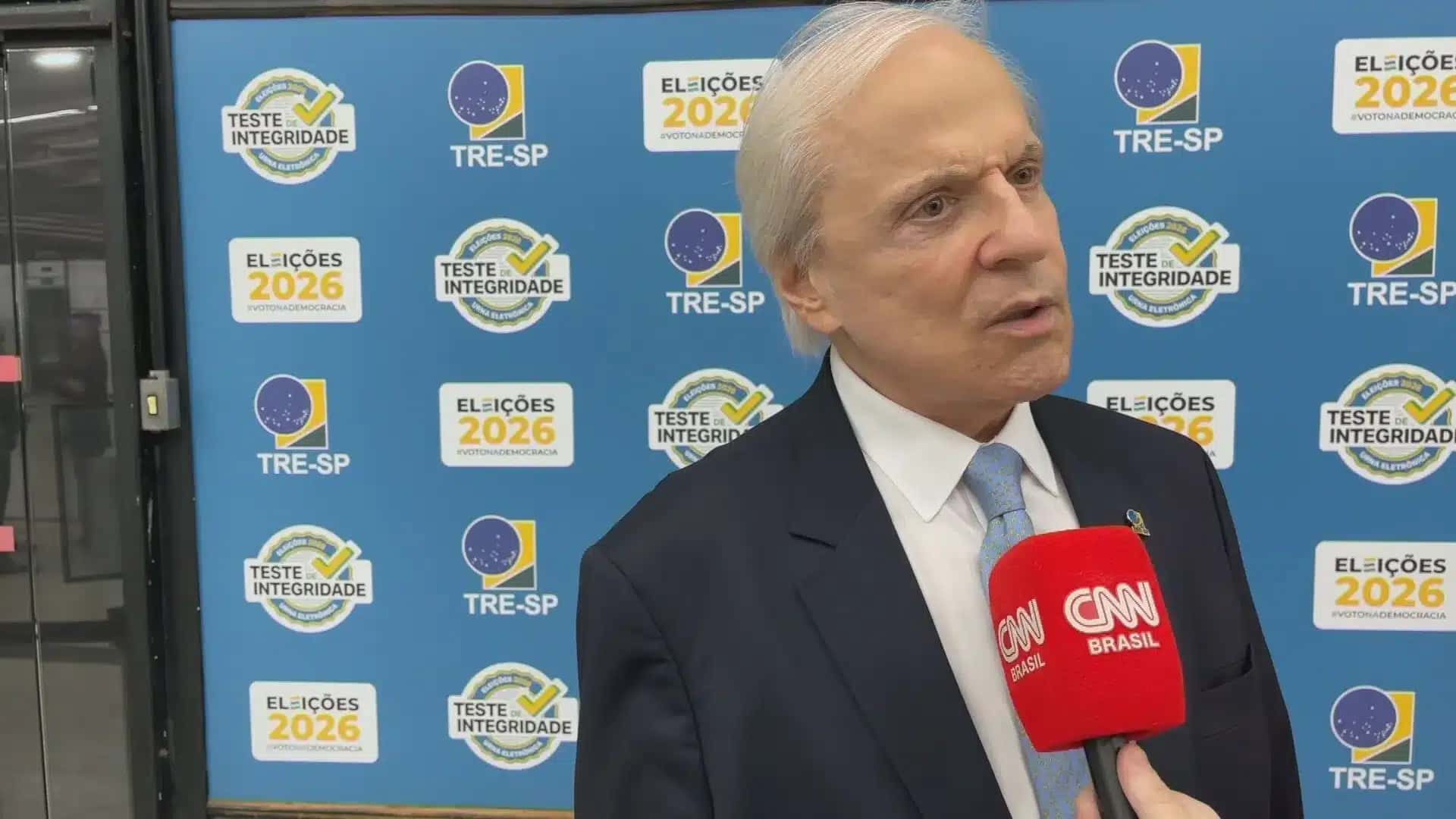 O presidente do TRE-SP, desembargador José Antonio Encinas Manfré.