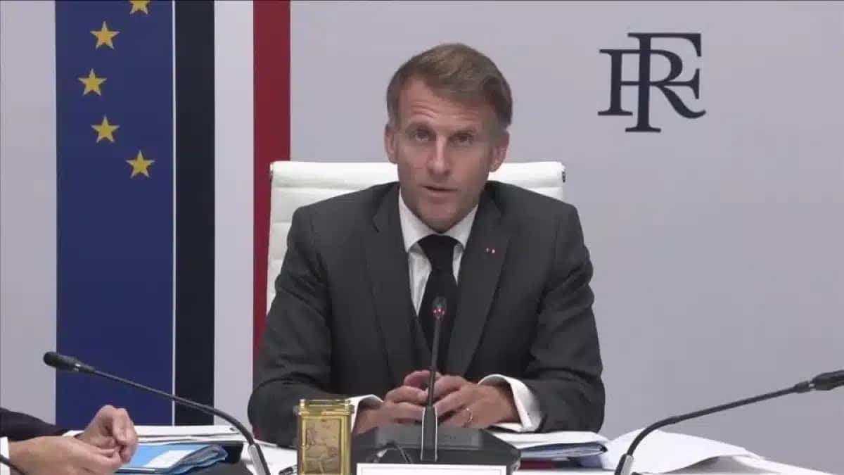 Macron, presidente da França, afirma que protestos ilegítimos serão proibidos nos próximos dias.