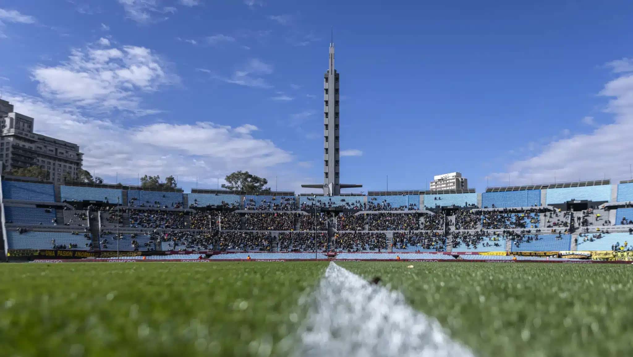 Estádio Centenário vai receber Uruguai e Chile
