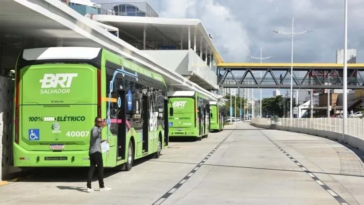 Sistema de ônibus municipais de Salvador (BA).