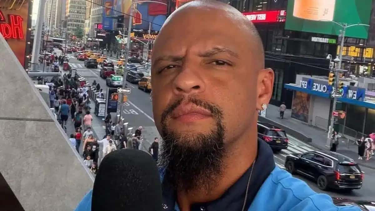 Felipe Melo, ex-volante e comentarista do canal SporTV