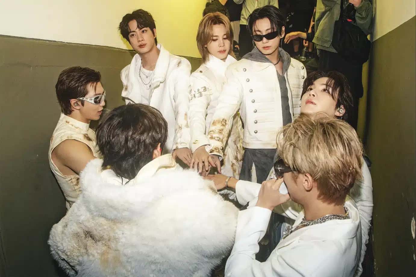 O BTS fará três shows em São Paulo, nos dias 28, 30 e 31 de outubro, no estádio do MorumBIS | Foto: Reprodução/Exame