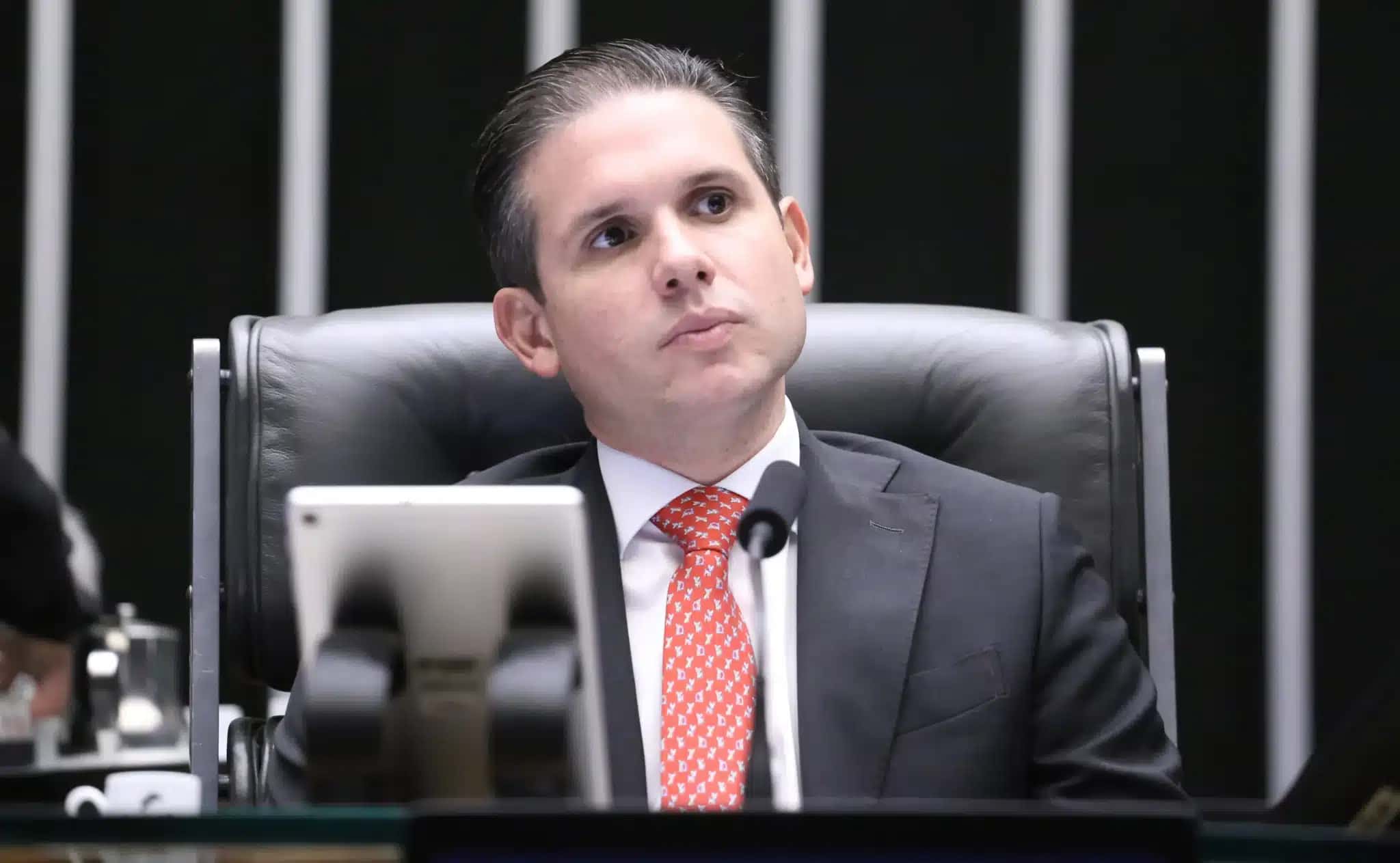 Hugo Motta, presidente da Câmara, tem simpatia pela mudança no sistema eleitoral | Foto: Reprodução/Veja