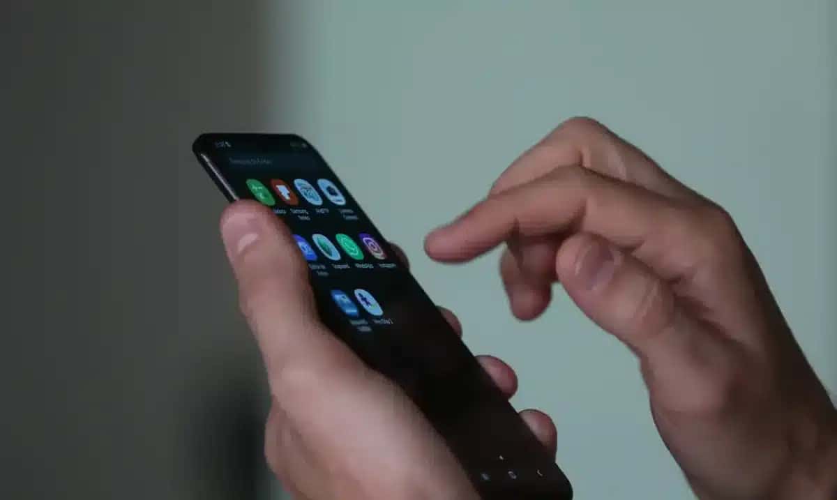 Monitoramentos de grupos de WhatsApp, comentários no Instagram e vídeos no YouTube, reunidos pelo Brasil de Fato MG por meio do Radar Mevo nos dias da eleição, mostram a mudança de discurso entre apoiadores da direita ao longo da votação e da apuração | Foto: Reprodução/Brasil de Fato