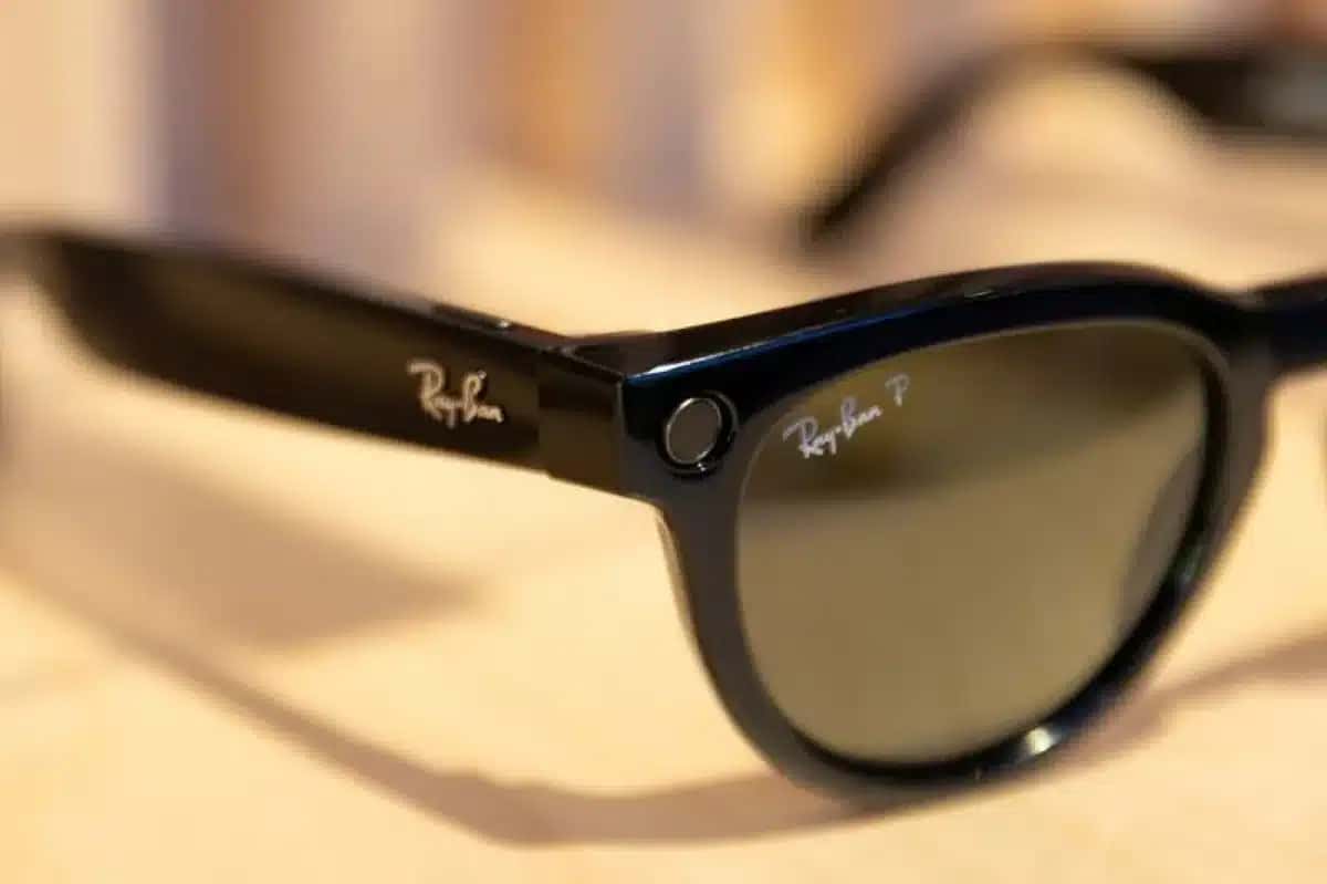 Os óculos de sol Ray-Ban Meta são exibidos no evento anual Meta Connect, na sede da empresa em Menlo Park, Califórnia, EUA, em 24 de setembro de 2024. REUTERS/Manuel Orbegozo