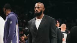 LeBron James, mesmo jogando no Philadelphia 76ers, deve residir em Nova York