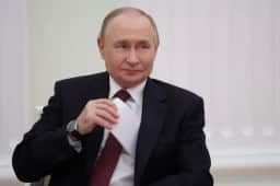 Rússia nega acusações de interferência nas eleições franceses