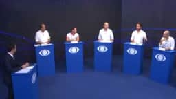 Candidatos ao governo de Minas Gerais debatem pela 1ª vez em evento da TV Bandeirantes