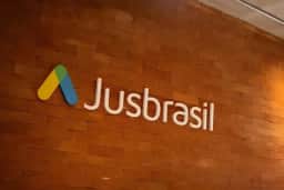 Jusbrasil adquire MinutAIa após R100 milhões em receita anual