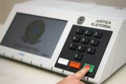 Eleições 2026: Mulheres representam 27% das candidaturas presidenciais registradas, segundo TSE