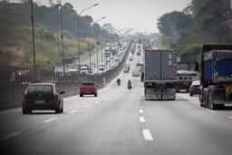 Move Brasil: Câmara aprova até R 30 bilhões para motoristas de aplicativo