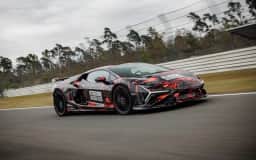 Lamborghini Revuelto SV estabelece recorde de volta no Hockenheimring com tempo de 1:41.6