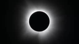 Eclipse solar total em 12 de agosto de 2026 será visível na Groenlândia, Islândia