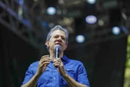 Haddad critica Sabesp e alerta: “empresa pode se tornar a Enel das águas