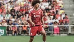 Ifeanyi Ndukwe não poderá jogar pelo Liverpool em 2026 devido a regras do Brexit