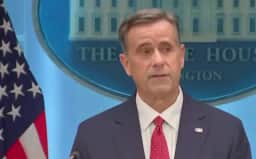 Diretor da CIA, John Ratcliffe, se reúne com autoridades russas em Moscou para discutir guerra
