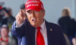 Trump suspende entrevistas para visto internacionalmente devido ao novo treinamento consular