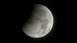 Eclipse lunar no Brasil entre 27 e 28 de agosto promete coloração avermelhada e visibilidade total