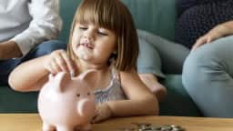 Educação financeira infantil: descubra como ensinar investimentos para crianças