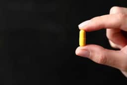 Anvisa proíbe suplementos alimentares das marcas Shark Pro e Newfit por irregularidades de qualidade