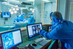 CFM lança resolução sobre uso de IA na medicina em vigor