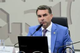 TSE acata ação contra Flávio por suposto abuso de poder econômico em Barretos