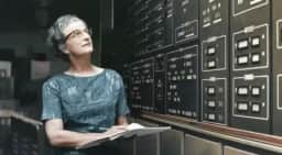 Quem foi Nancy Grace Roman, astrônoma que dá nome ao novo telescópio espacial da Nasa