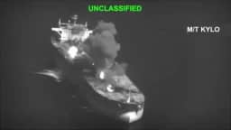 Vídeo: CENTCOM divulga imagens de ataques dos EUA contra três petroleiros do Irã