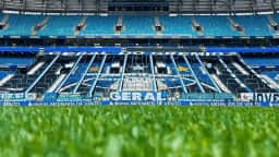 Grêmio x Vasco: escalações e onde assistir ao duelo direto contra o Z-4 no Brasileirão