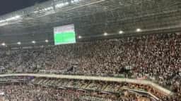 Torcida do Atlético-MG xinga Neymar em resposta a provocação antes de jogo decisivo